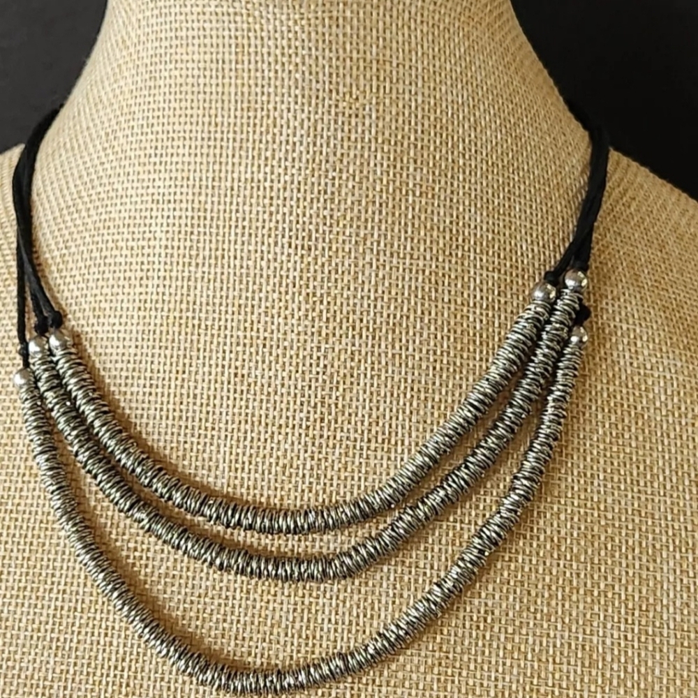 Zad Silvertone And Suede Triple Strand Necklace Adjustable Lengths 16" To 18" - Picture 4 of 4